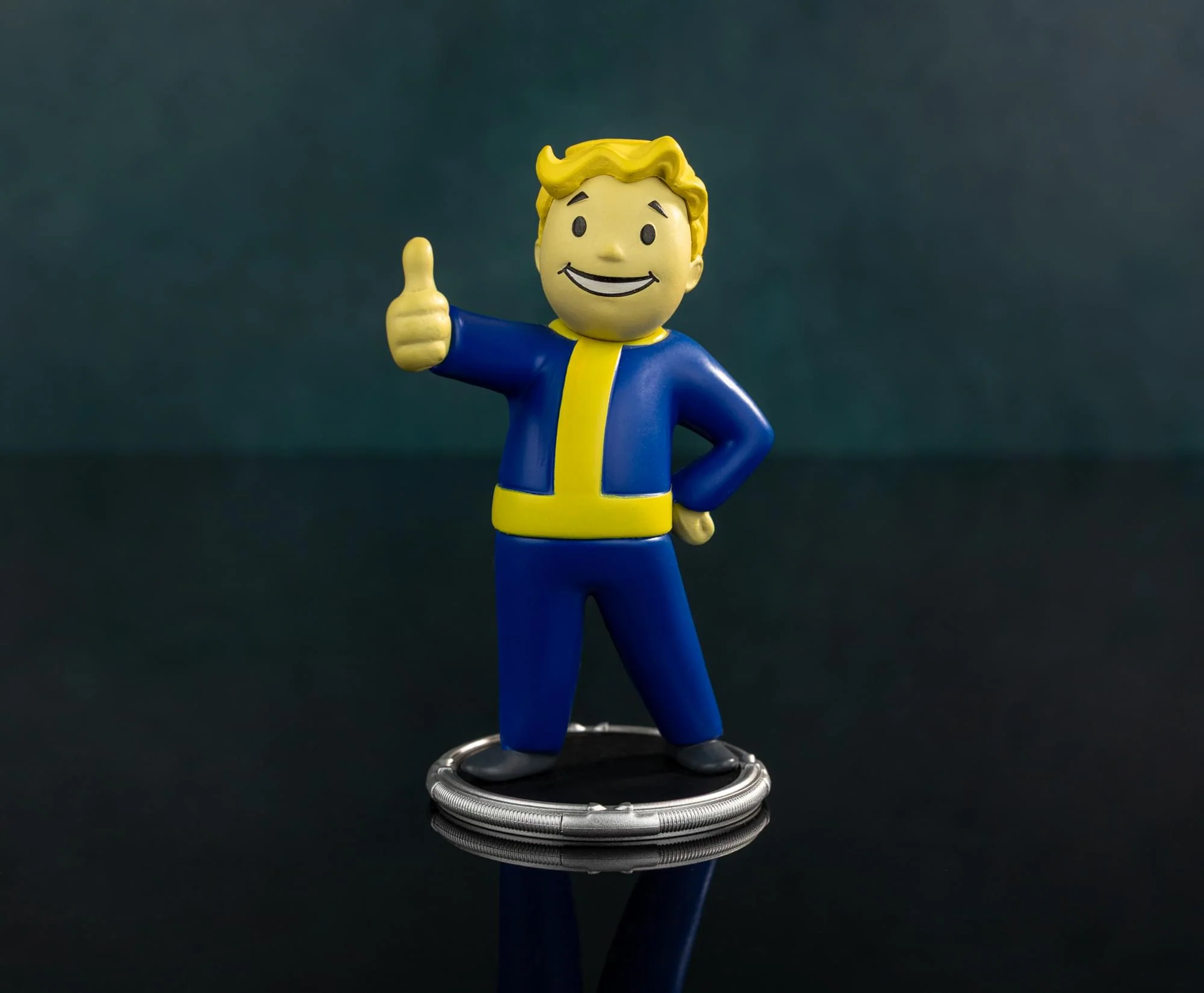 Fallout T-51 and Vault Boy (Classic) Mini Figure Set (Build-a-Figure Deathclaw) - Image 8