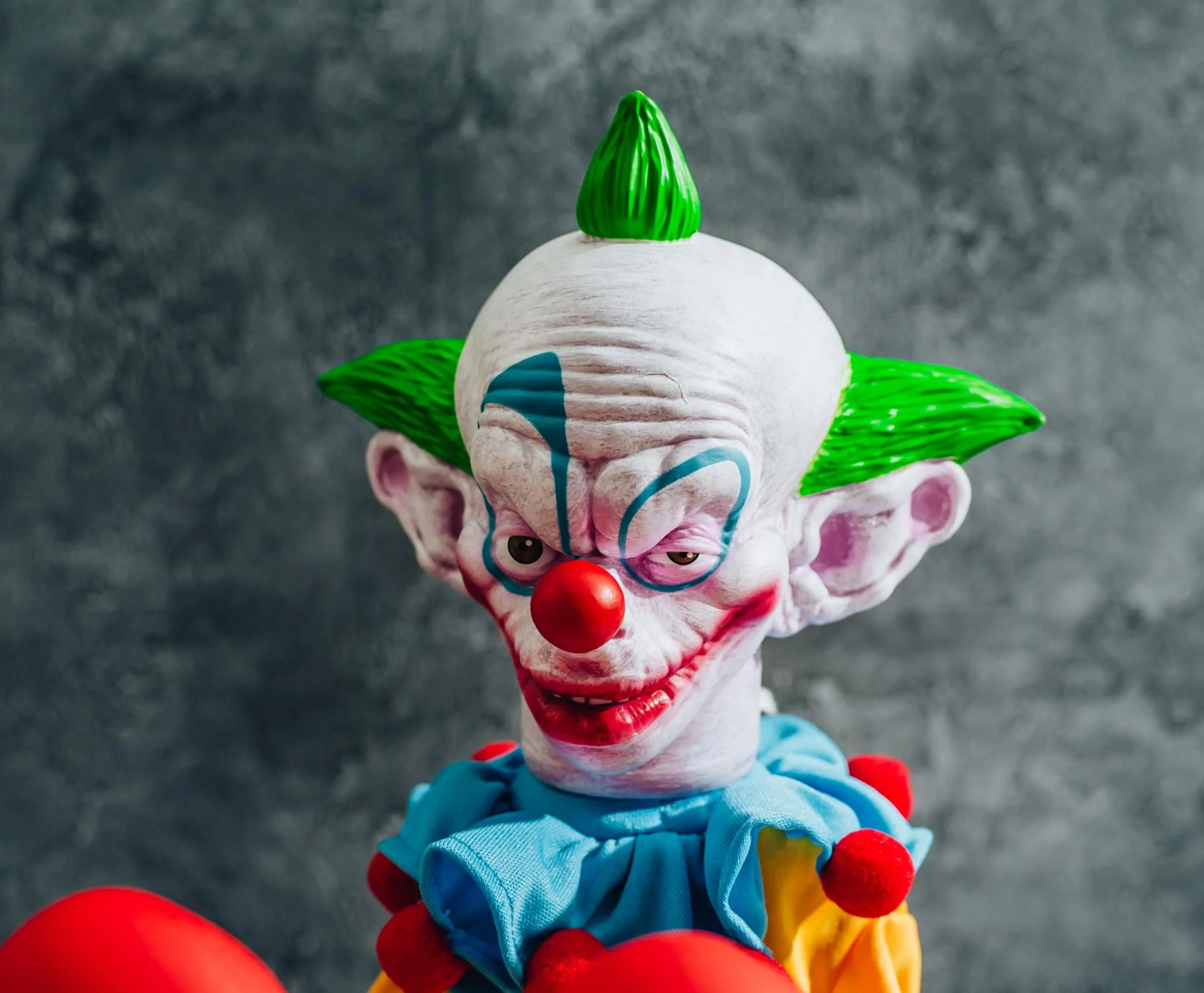 Horror Reachers Killer Klowns Shorty 13-Inch Boxing Puppet | Toynk Exclusive - Image 10